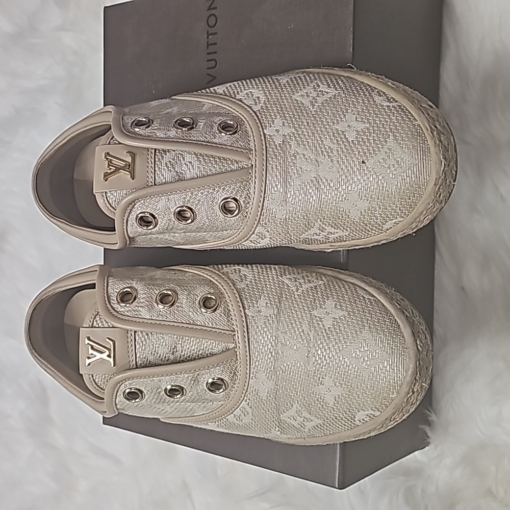 Louis Vuitton Sneakers